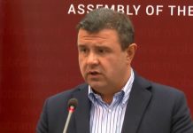 Пратеникот Никола Мицевски не знаел за можен упад во Собранието на 27. април